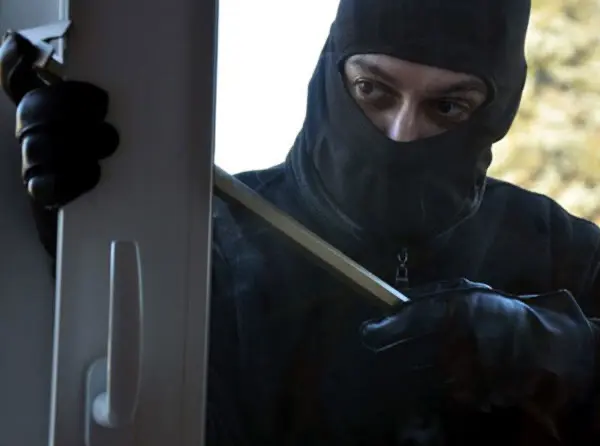 Sicherheitstechnik – Einbruchschutz für Türen und Fenster